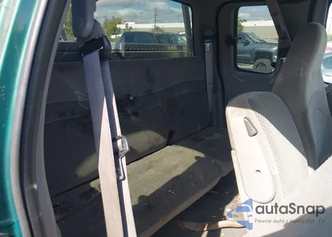 2000 Ford F-150 Work Series/Xl/Xlt z USA, uszkodzony, nr VIN 1FTZX172XYKA65907